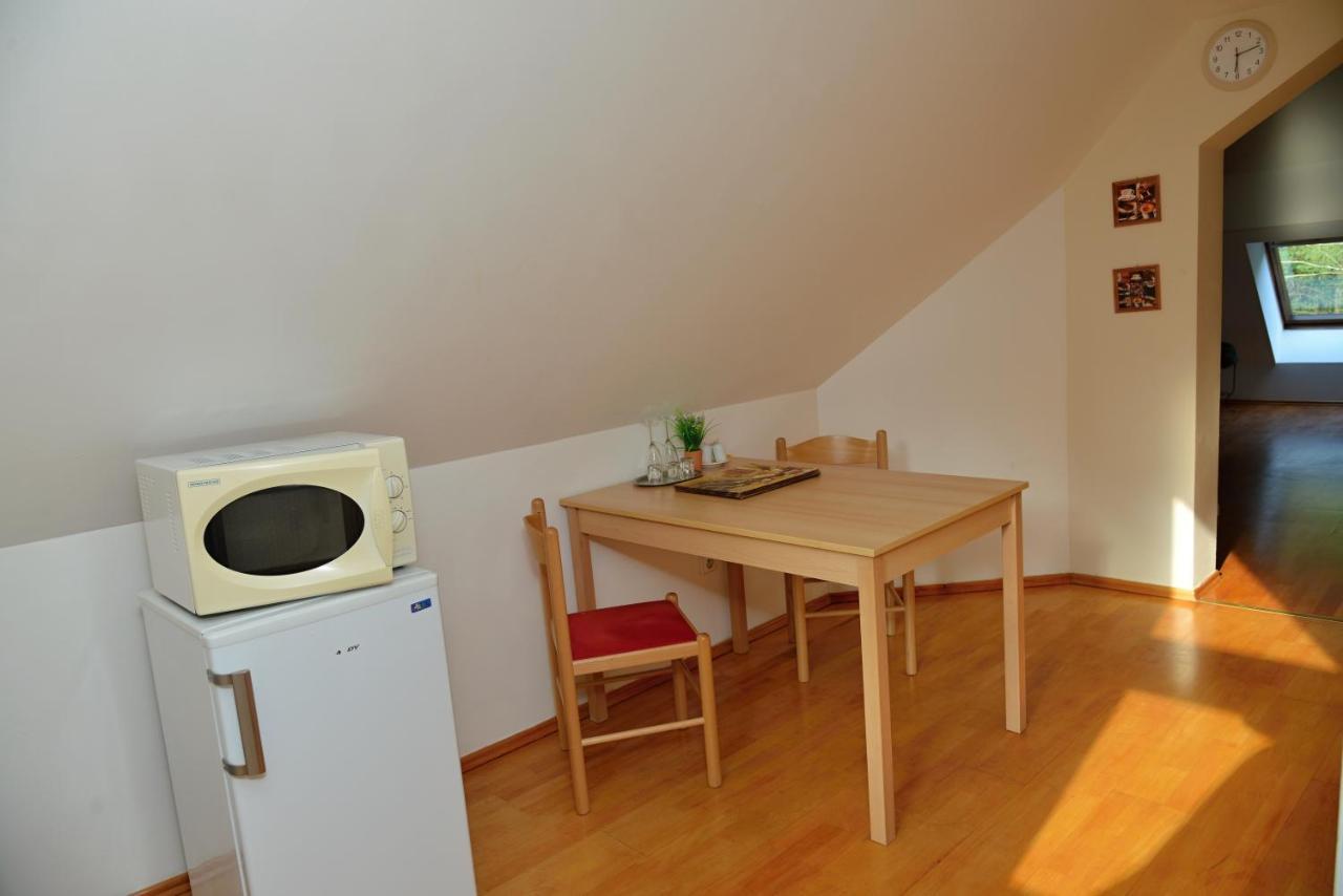 Penzion A Restaurace Pintovka Tábor Exteriör bild