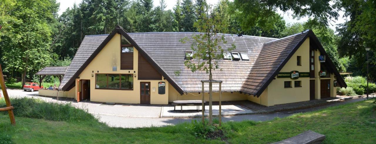 Penzion A Restaurace Pintovka Tábor Exteriör bild